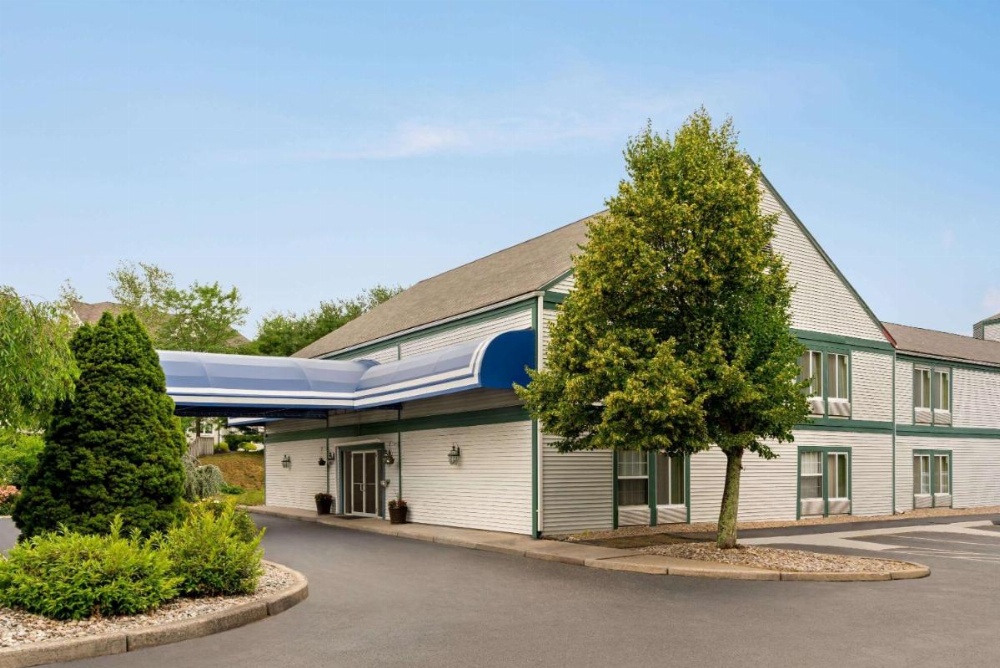 Baymont by Wyndham North Dartmouth Image 37
