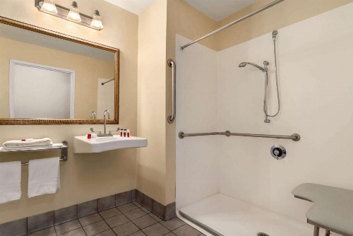 Baymont by Wyndham North Dartmouth image 42
